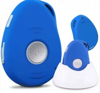 4G SOS Pendant GPS Tracker for Kids – Waterproof, 2-Way Calling & Emergency Alert Button - Image 3
